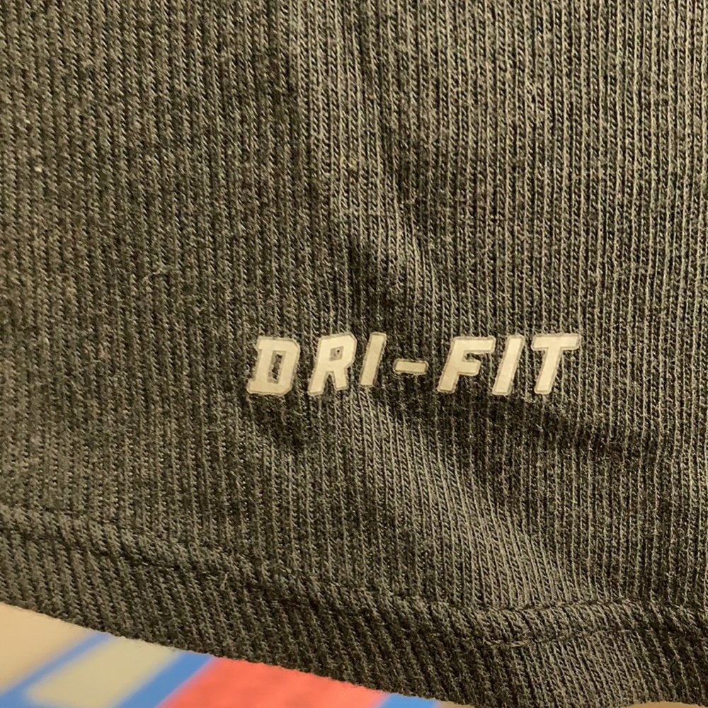 🌿3/$18🌿NIKE DRI-FIT Ribbed V-Neck Razorback Tank - Picture 4 of 11